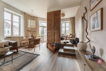 Apartament Orient Desert z surowym klimatem na sprzedaż w Łodzi Jasne i przestronne wnętrze z etnicznymi i pustynnymi akcentami - Apartament Orient Desert